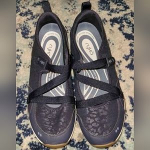 Ryka "Kailee" Women's Shoes size 11W, Like New
